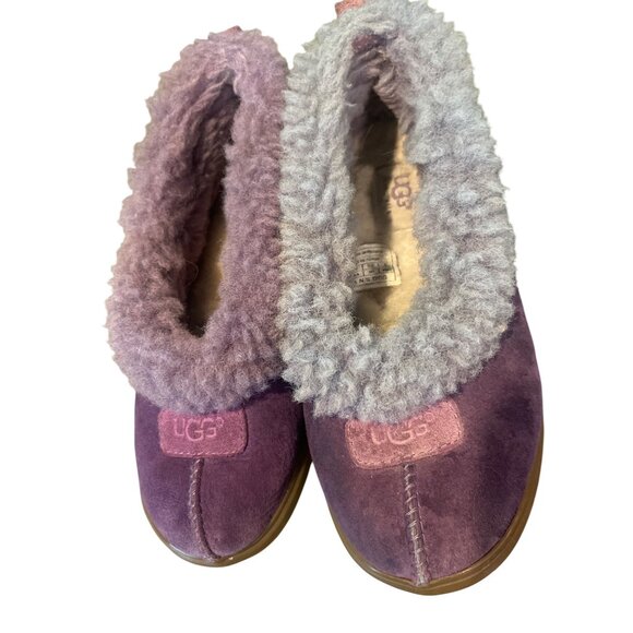 UGG Purple Suede & Sheepskin Slippers With Cozy Two-Tone Fur Trim Womens Size 7 - Picture 2 of 6